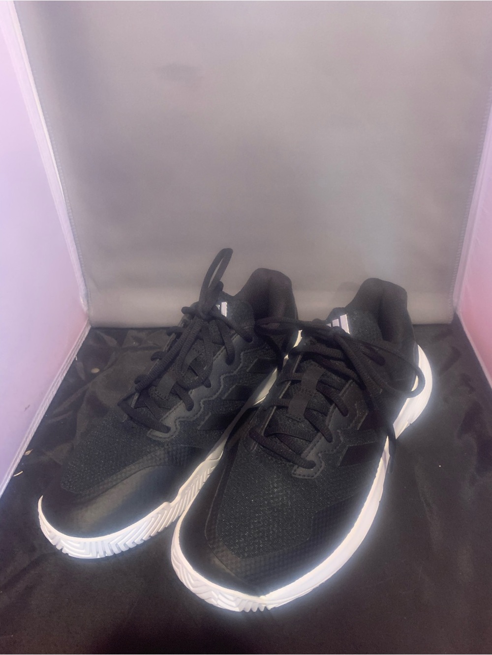 Women’s ( Unisex ) Adidas Gamecourt 2.0 Tennis Shoes